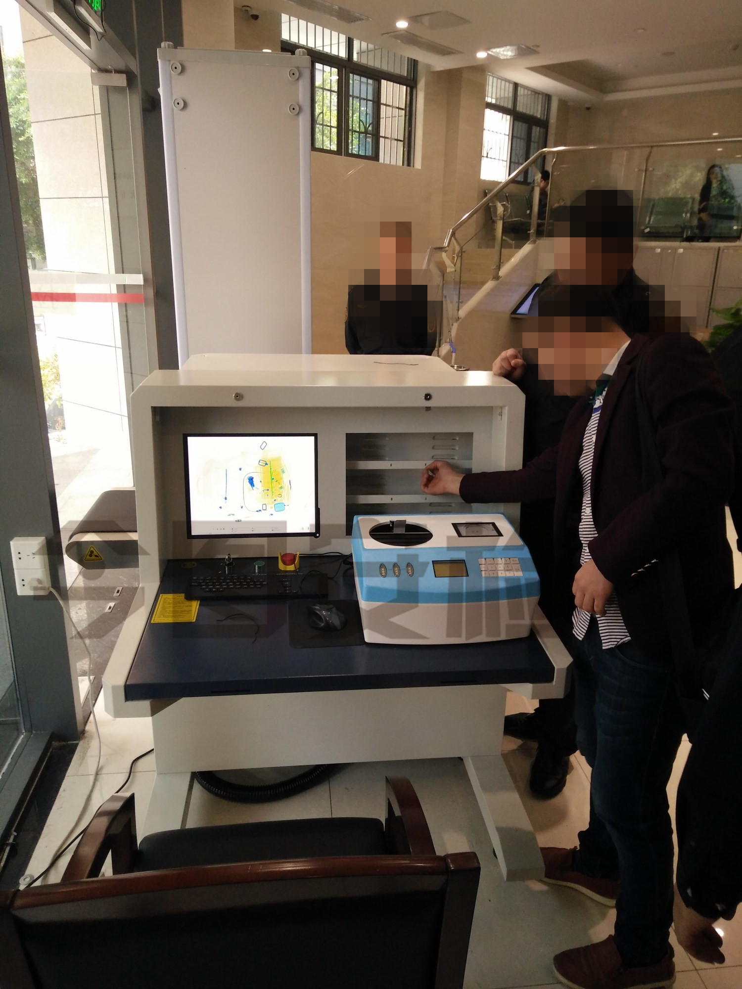   我司与广东某检察院达成安检门等安检设备的供货合作